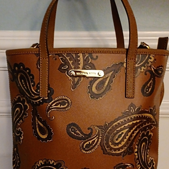 Michael Kors Paisley Printed Medium handbag/tote - Picture 3 of 7